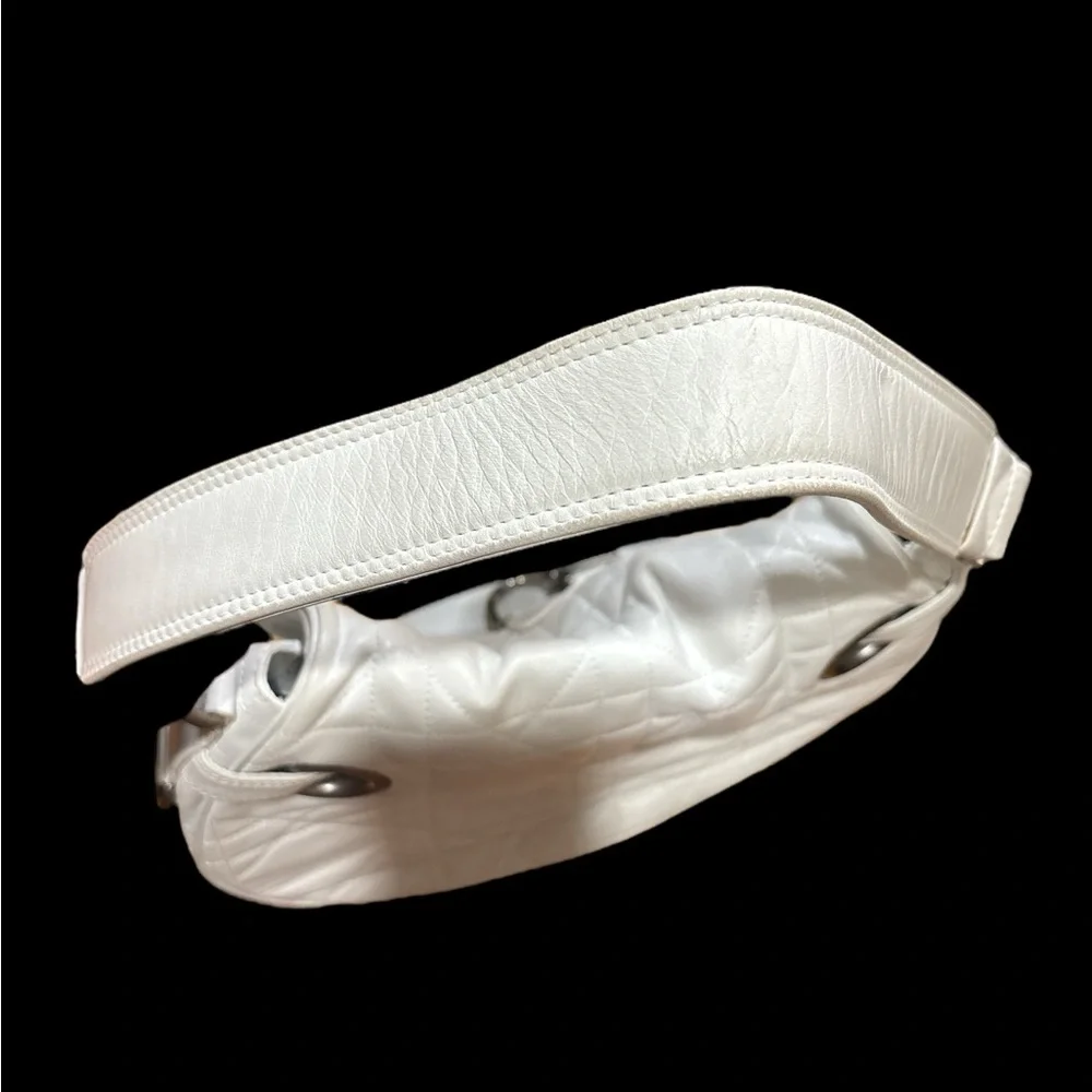 Christian Dior Quilted Single Flap Shoulder Bag – Vintage 2003, Made in Italy - Picture 8 of 16